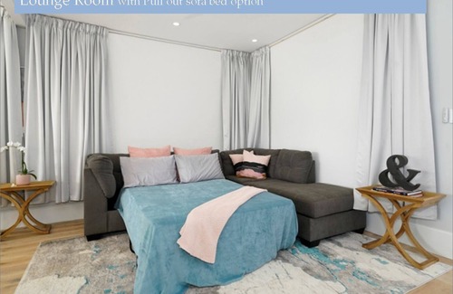 Blacksmiths House | A Luxurious Beachfront Getaway