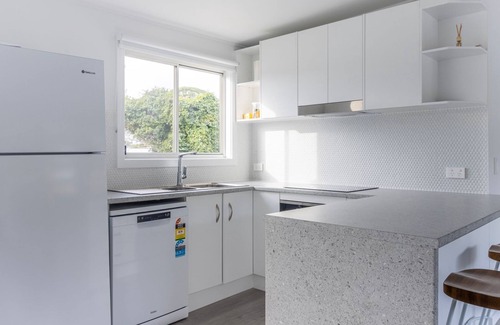 Sussex Inlet House | A Lyttle bit of Paradise