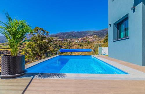 Calheta House | A&M House II Luxury Holidays Home