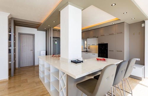 Kalkan Villa | A Maginificent South Facing Villa w/Heated Infinity Pool And Stunning Sea Views