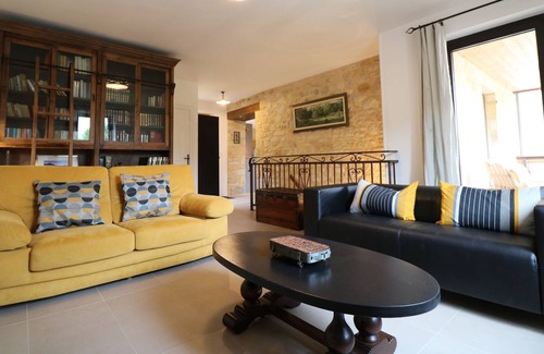 Castelnaud-la-Chapelle House | A newly renovated village house in the heart of the village of Castelnaud