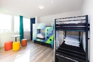 Strasnice Hostel | a&o Prague Rhea