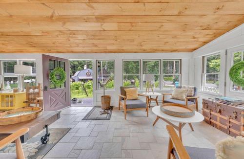 Rowland House | A perfect couples fall getaway