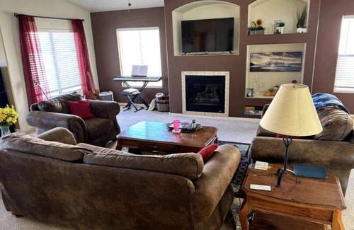 Cornville House | A Perfect Home Away From Home