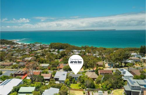 Vincentia House | A Pets Paradise by Experience Jervis Bay