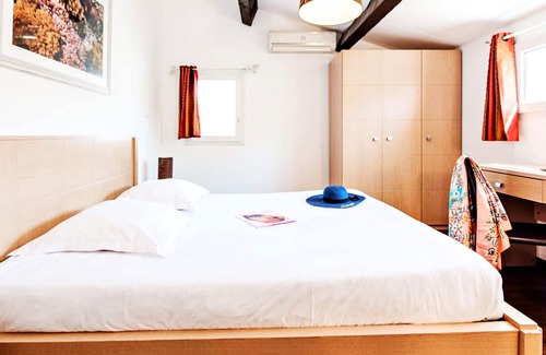 La Napoule Condo | A Provençal-Style Condo Resort