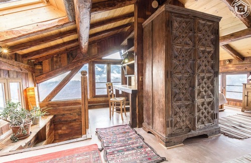 Great Alpine Road House | A Proximité du Domaine Renommé des 3 Vallées , de Champagny en Vanoise (domaine sk