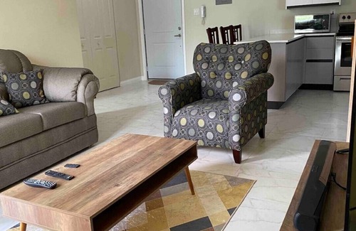 Eden Gardens Apartment | A quiet piece of Kingston