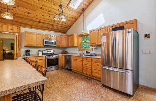 Canaan Heights House | A Rare Mountaintop Retreat That Truly Has It All