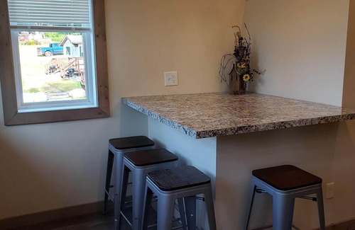 Ludington Apartment | A relaxing gathering to create lasting memories with family and friends!