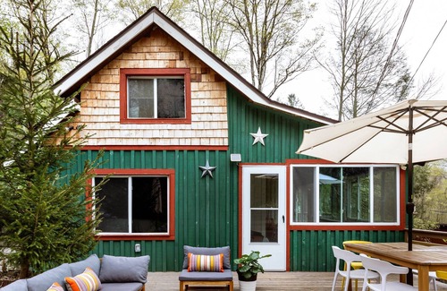 Shandaken Cabin | A restored historic cabin close to Phoenicia + Woodstock, dog friendly, 8 acres