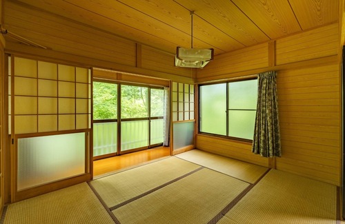 Naganohara-machi Cottage | A secluded villa surrounded by forest/Agatsuma-gun Gunma