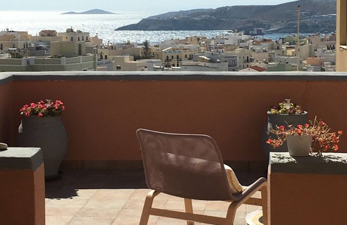 Ermoupoli Bed & Breakfast | a small luxury bed & breakfast only for adults with a spectacular sea view ! !