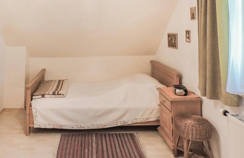 Muehlen House | A special gem is this vacation cottage in Neumarkt in Styria.