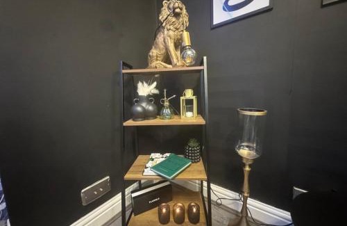 Heckmondwike Apartment | A Star Living