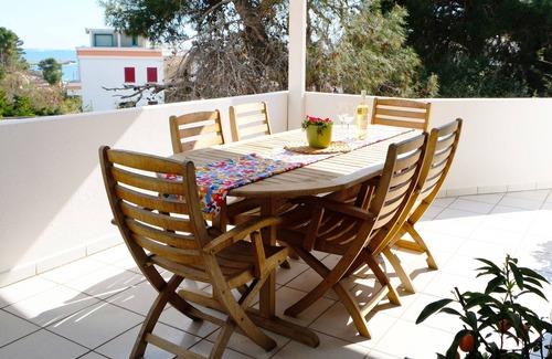 Santa Caterina Apartment | A stone's throw from the sea, St. Catherine
