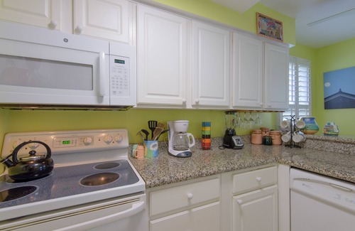 Truman Annex Cottage | A Touch of Bermuda at Truman Annex