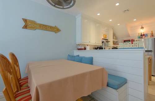 Truman Annex Condo | A Touch Of Cuba In Key West