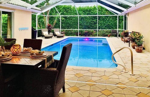 Central Naples House | A true gem in Briarwood we call Seven Palms,a 3 bed, 2 bath private pool home