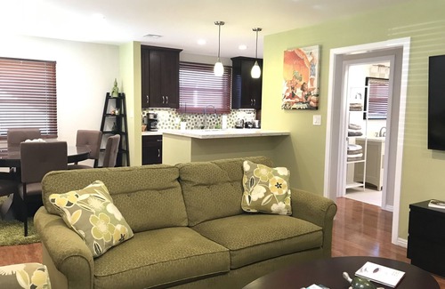 Van Nuys House | A true haven to enjoy your vacation!