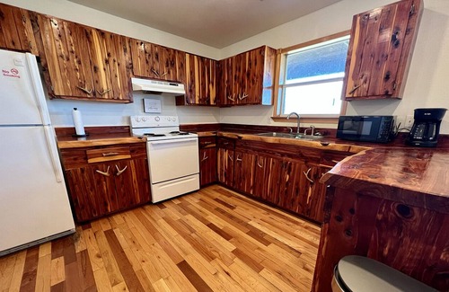 Boswell Cabin | A two-bedroom mountain cabin with a priceless view