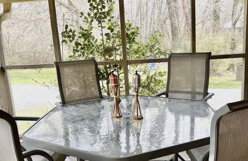 Mentone Cottage | A unique Cottage in walking distance of Mentone