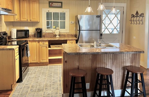 Mentone Cottage | A unique Cottage in walking distance of Mentone