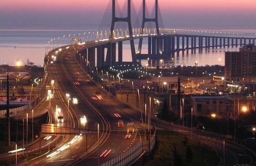 Apelacao Apartment | A View to the River Tejo - I. B.G. HOME (8 min away from airport)