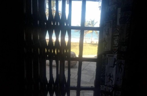 Kunduchi Other | A VINTAGE BEACH HOUSE FACING THE OCEAN IN A QUIET AND PRIVATE AREA CALLED BAHARI