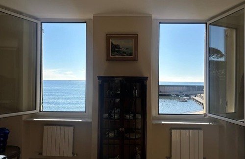 Nervi Apartment | A window to the sea - Beautiful apartment all renovated Nervi Genoa