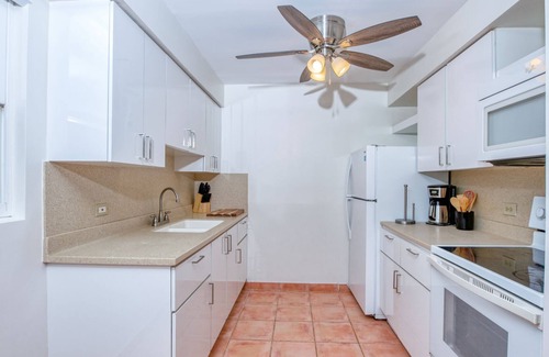 Great Cruz Bay Apartment | A1 Quiet 1-bedroom apartment in the heart of Cruz Bay