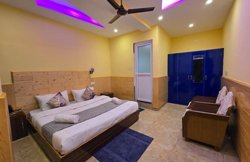 Dharamshala Bed & Breakfast | Aangan Royal Stay