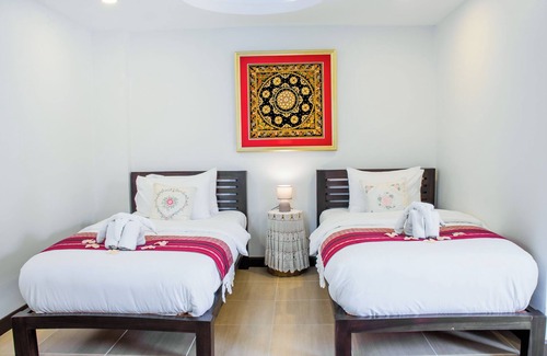 Chang Khlan Hotel | Aba Village hotel