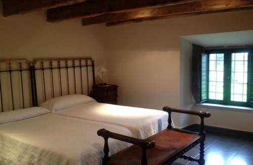 El Gejo de los Reyes House | Abadia De Galican