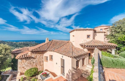 Cala di Volpe Villa | Abbiadori Sertula di Porto Cervo con Vista del Mare