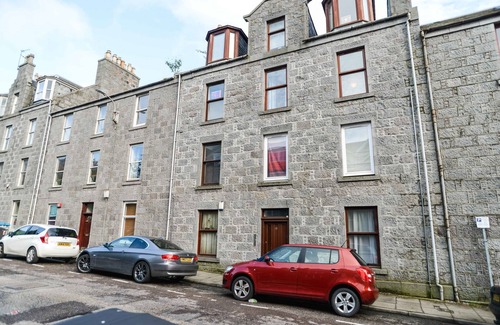 Central Aberdeen Apartment | Aberdeen City Modern Apartment
