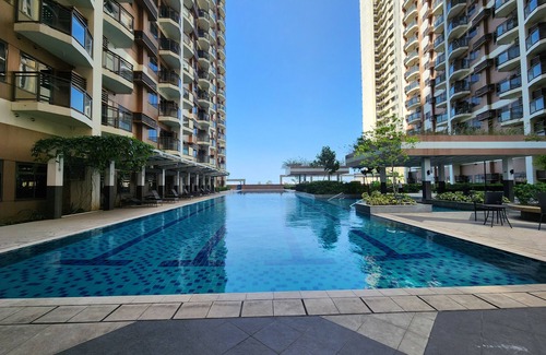 Paco Condo | Abode @The Radiance Manila Bay. Your home away from home.