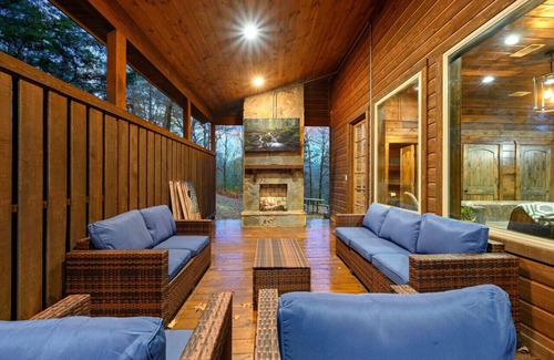 Broken Bow Cabin | Above the Clouds · Mountain Marvel: Scenic Deck, Balcony & Game Room