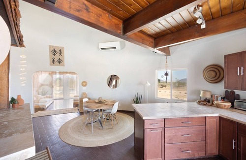 Landers House | 🌵Abracadabra Dome in the Desert - Come Experience the UNIQUE and Cozy🌵