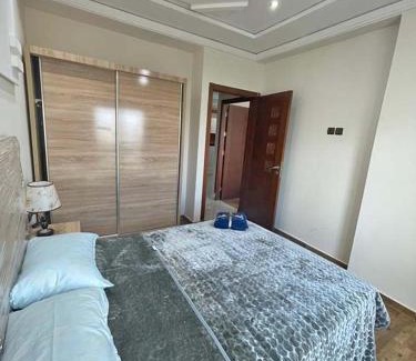 Larache Apartment | Abraj Duabia
