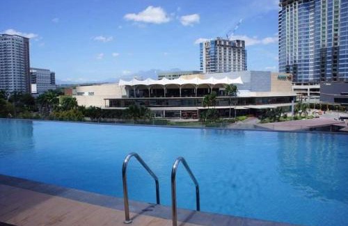 Poblacion District Apartment | Abreeza chills place T2-2720