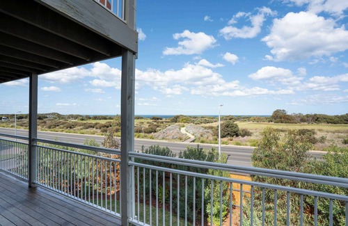 Torquay House | Absolute beachfront Views , Bohemian charm on the Esplanade.