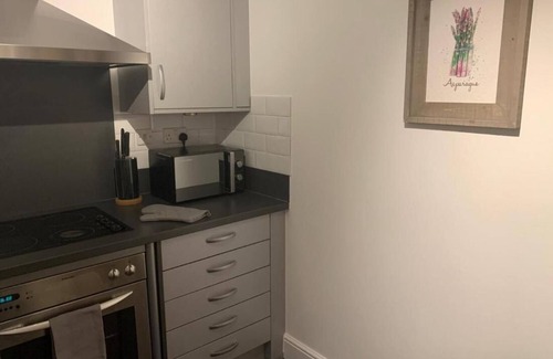 Convention Quarter Apartment | Absolute Stays At The Qube- Families Contractors Free Wifi Long Stay Discounts