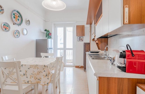Parella Apartment | [AC] Casa Galluzzi by Happyhostorino