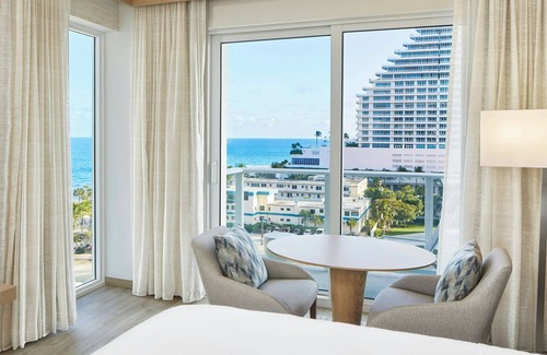Central Beach Hotel | AC Hotel by Marriott Fort Lauderdale Beach