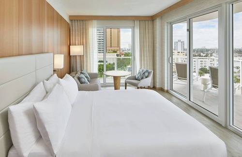 Central Beach Hotel | AC Hotel by Marriott Fort Lauderdale Beach