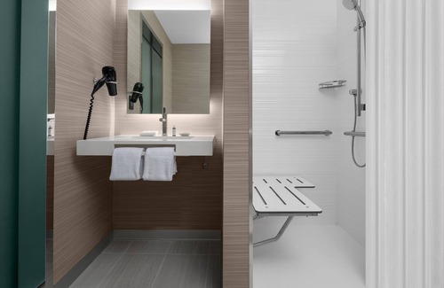Brickell Hotel | AC Hotel by Marriott Miami Brickell