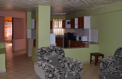 Nanyuki Hotel | Acacia Furnished Apartments Nanyuki