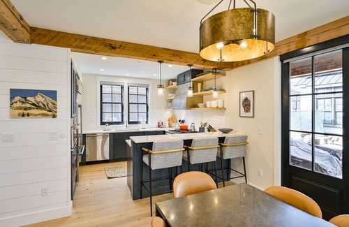Crested Butte Cottage | Academy Place | King's Crown