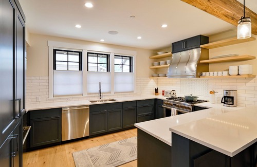 Crested Butte Cottage | Academy Place | Paintbrush